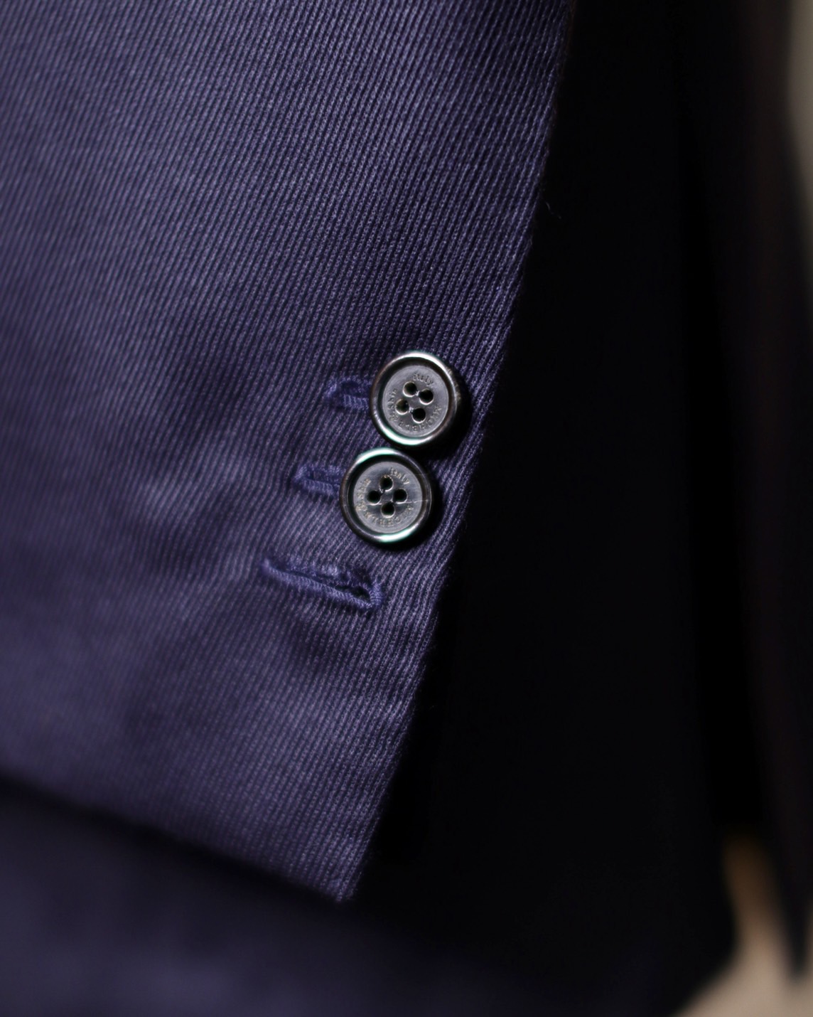 カバートクロスはドレッシーに野性的に。  :: MICHELE＆SHIN